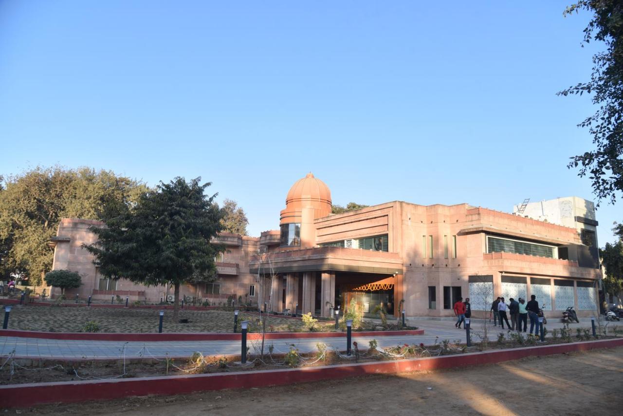 The River Front Resort Sitapur Muafi 외부 사진