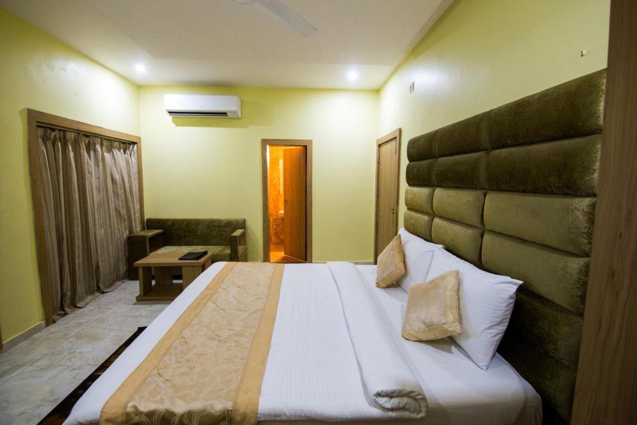 The River Front Resort Sitapur Muafi 외부 사진