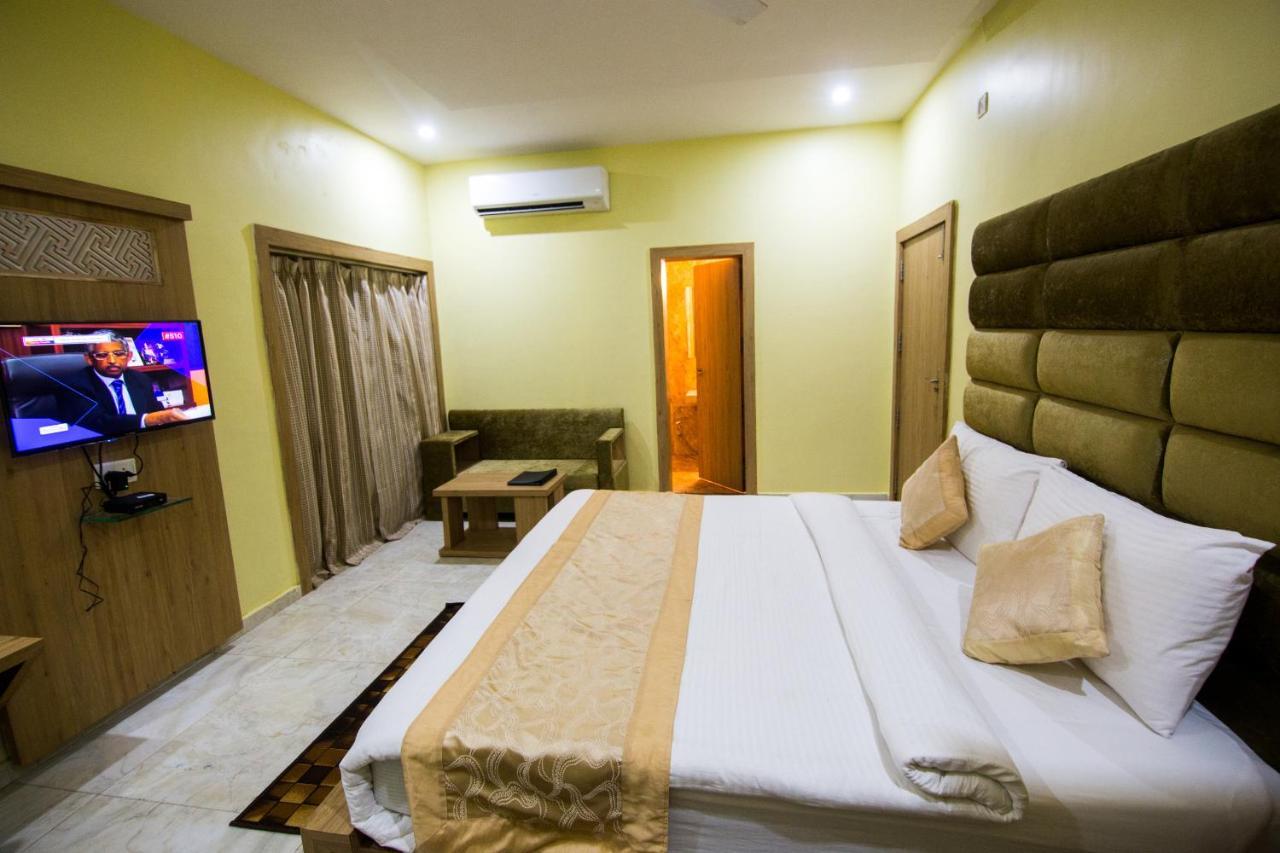 The River Front Resort Sitapur Muafi 외부 사진