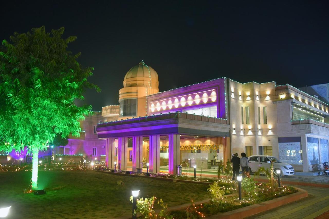 The River Front Resort Sitapur Muafi 외부 사진